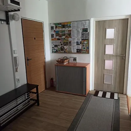 Apartman Kovarska U Klinovce Zewnętrze zdjęcie