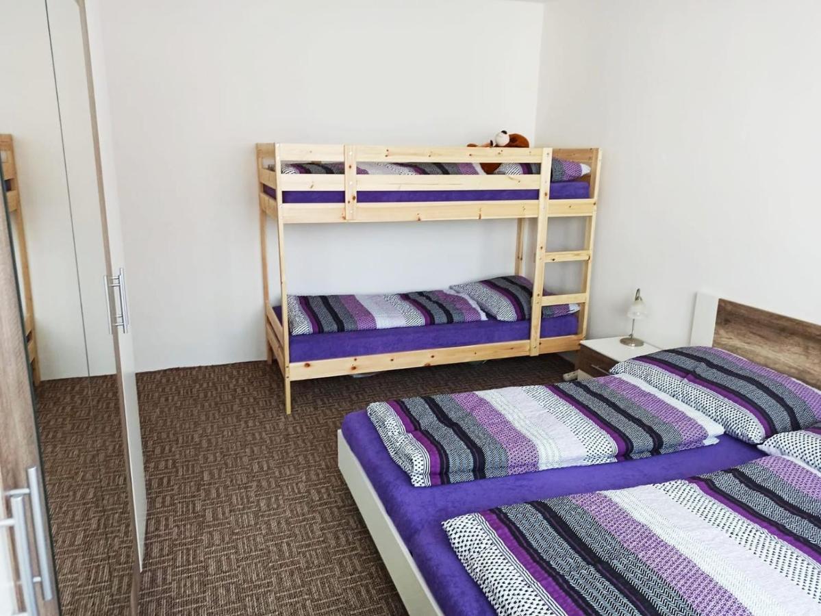 U Klinovce Apartment Kovarska